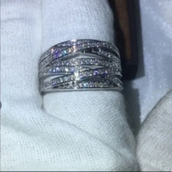 NEW Sterling Silver CZ Cubic Zirconia Crossover Ring. Size 7 & 8 - Picture 6 of 7